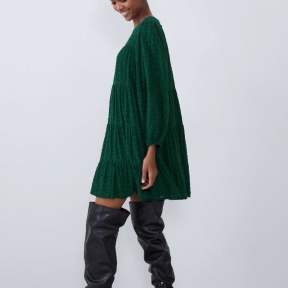 NWOT ZARA TEXTURED TIERED MINI DRESS WITH SLEEVES IN GREEN SIZE XS - Picture 4 of 16